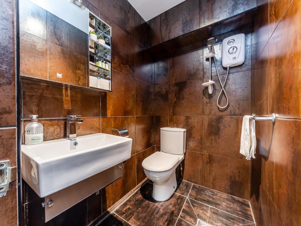 Pass The Keys - Holborn Apartment Close To Everything Londen Buitenkant foto